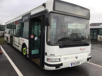 Irisbus AGORA LINE (2042) - Туристически автобус