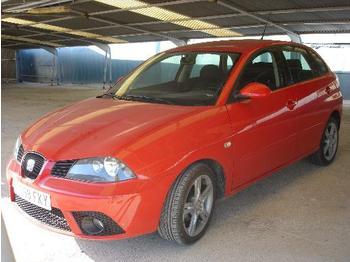 SEAT IBIZA 1.9TDI - Лек автомобил