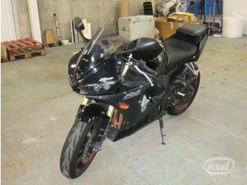 Yamaha YZF-R6 (Rep.objekt)  - Мотоциклет