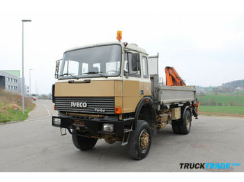 Самосвал камион Iveco 160-30 4x4 AHW 3-Seitenkipper mit Kran: снимка 1