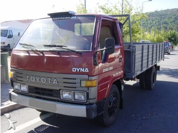 Toyota Dyna BU84 - Бус самосвал