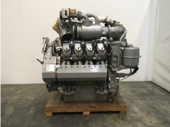 MTU 8v4000 - Двигател