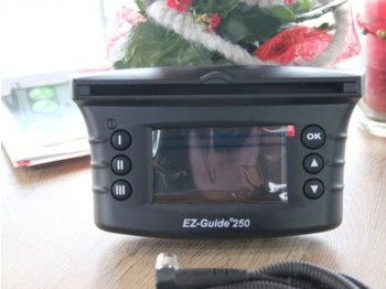 Steyr EZ-Guide 250 mit AG 15 Antenne - Навигационна система