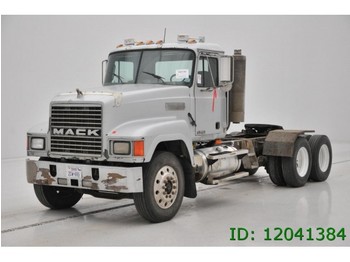 Mack CH 613 - 6X4 - On Camelback - Влекач